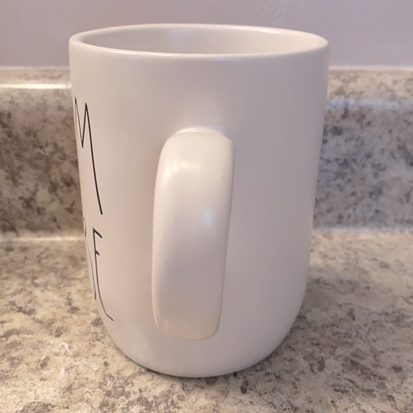 Rae Dunn “Mom To Be” mug, NWOT. - Picture 2 of 6